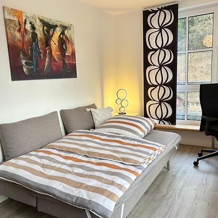 Grosszuegiges Helles Penthouse -Komplette Etage- Mit Balkon Und Stellplatz In Ruhiger Lage Kulmbach Dış mekan fotoğraf