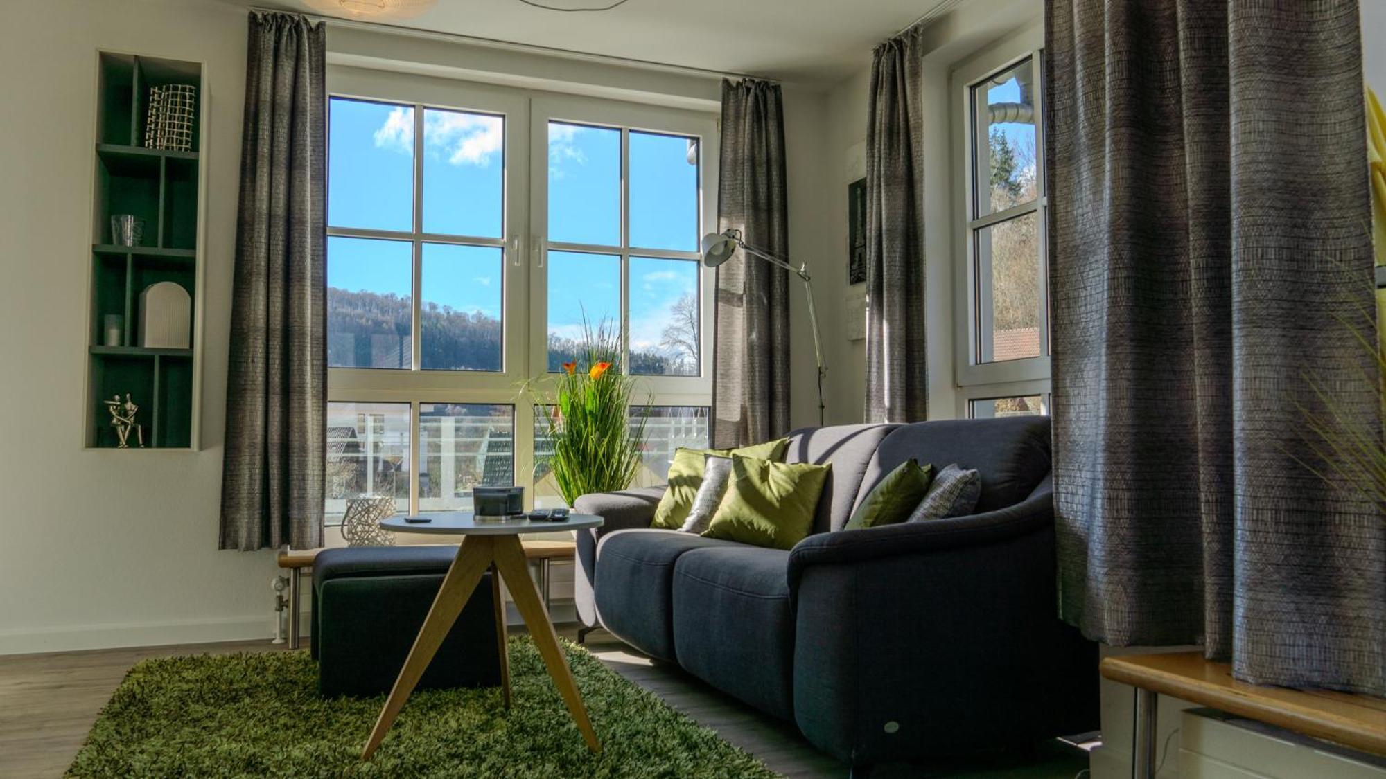Grosszuegiges Helles Penthouse -Komplette Etage- Mit Balkon Und Stellplatz In Ruhiger Lage Kulmbach Dış mekan fotoğraf