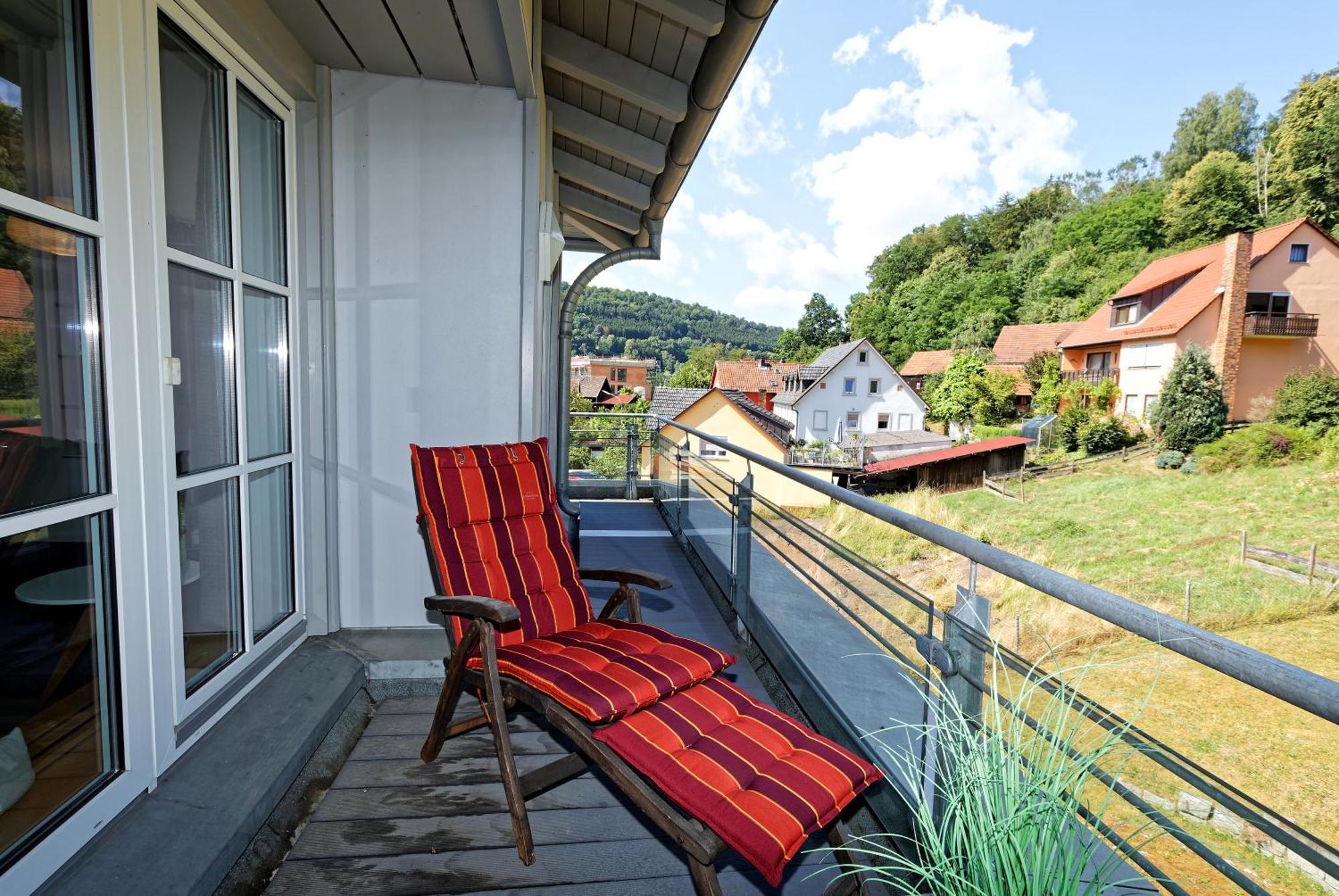 Grosszuegiges Helles Penthouse -Komplette Etage- Mit Balkon Und Stellplatz In Ruhiger Lage Kulmbach Dış mekan fotoğraf